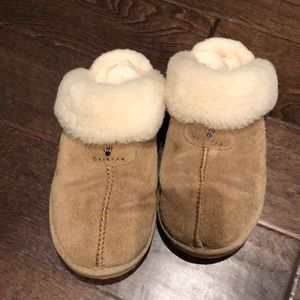 bearpaw slippers size 8
